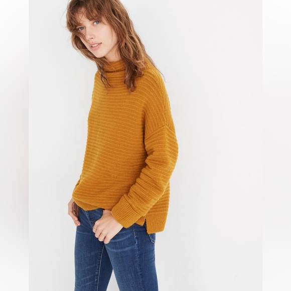 Madewell Belmont Mockneck Sweater in Coziest Yarn Size XXS - Picture 2 of 9